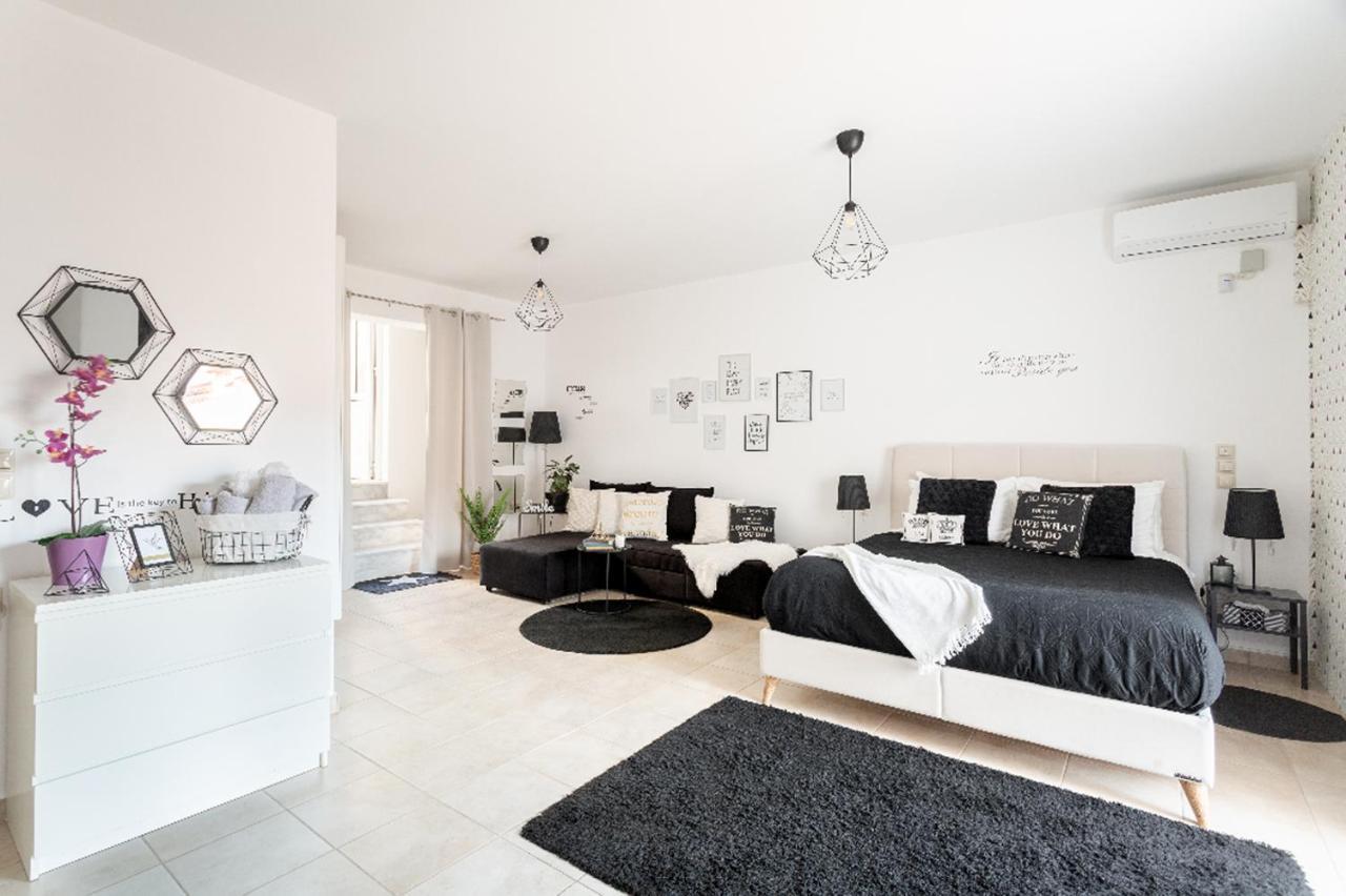 Milo Luxury House -free Airport Pick Up-10min Drive Villa Markópoulon