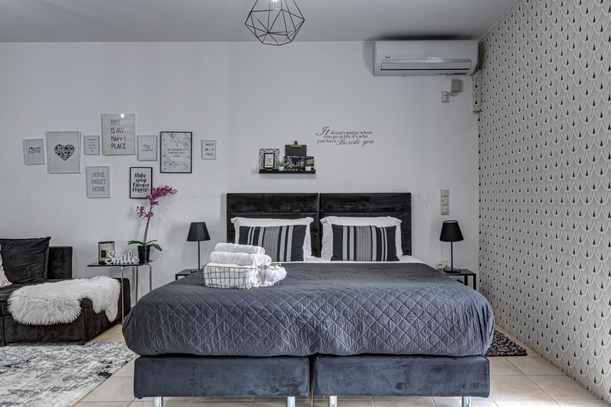 Villa Milo Luxury House -free Airport Pick Up-10min Drive Markópoulon