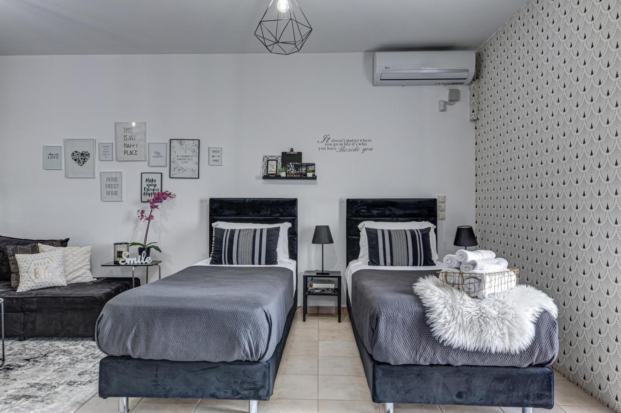 Villa Milo Luxury House -free Airport Pick Up-10min Drive