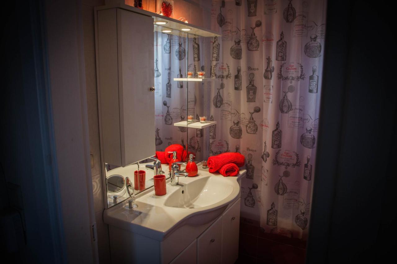 Villa Milo Luxury House -free Airport Pick Up-10min Drive *